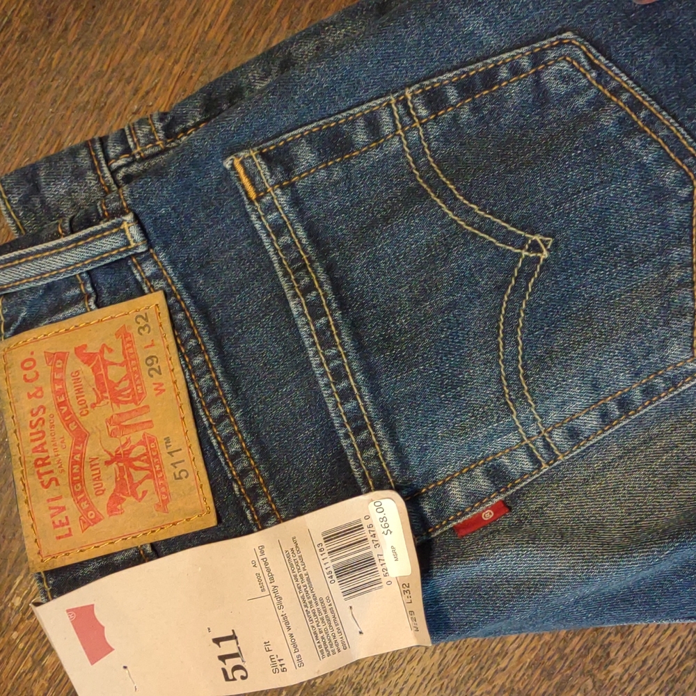 Levis NEW 511 red tag jeans, vintage wash, tapered legs